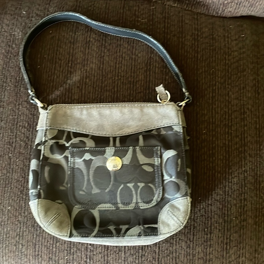 Coach Black C Vintage Shoulder Bag